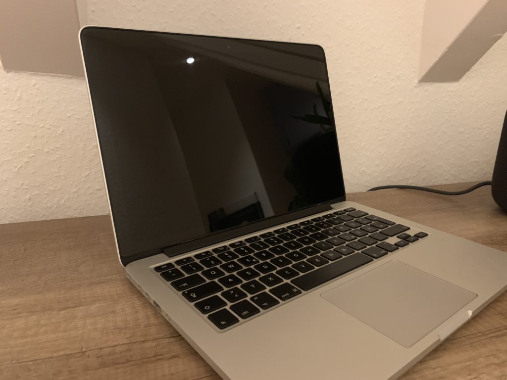 MacBook Pro Staingate / Antireflexbeschichtung Reparatur